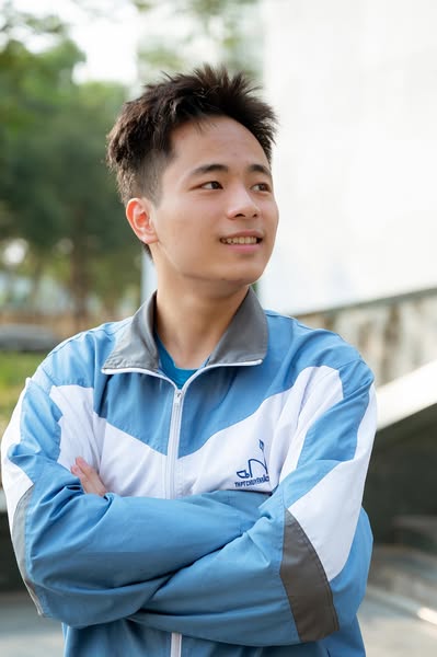 Ngôi trường "đỉnh" nhất lúc này: 3 năm liền có học sinh đạt HCV Olympic Quốc tế, gần như năm nào cũng có Thủ khoa, Á khoa thi ĐH- Ảnh 1.