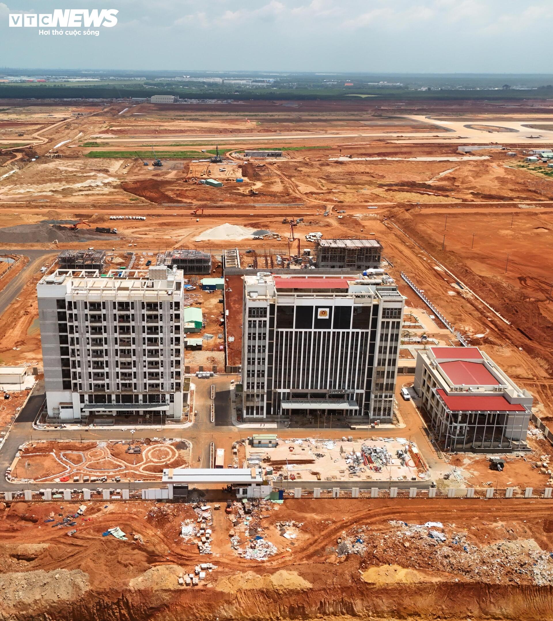 Cận cảnh trụ sở cơ quan quản lý nhà nước trong sân bay Long Thành- Ảnh 5.