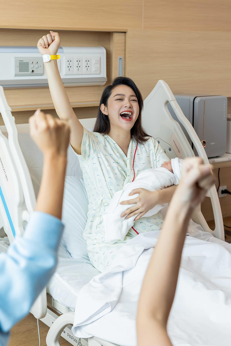 4 bệnh viện tư như khách sạn được loạt phú bà Showbiz Việt lựa chọn để “vượt cạn”: Là niềm ao ước của bất cứ sản phụ nào nhưng mức giá mới đáng giật mình- Ảnh 5.