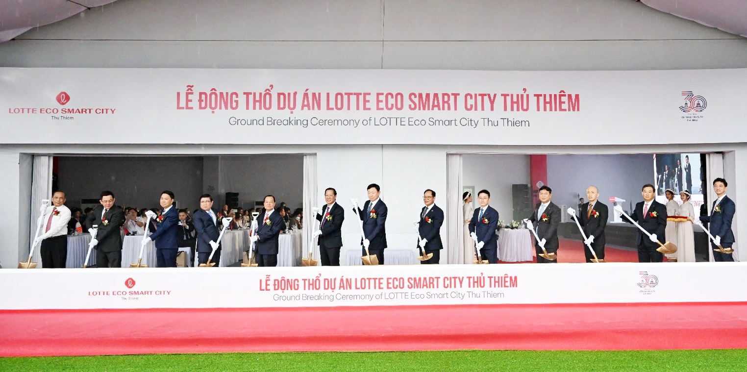 Một thành viên của Lotte tại dự án 20.000 tỷ ở Thủ Thiêm từng có ý định thoái vốn từ 2021?- Ảnh 1. Một thành viên của Lotte tại dự án 20.000 tỷ ở Thủ Thiêm từng có ý định thoái vốn từ 2021?- Ảnh 1.