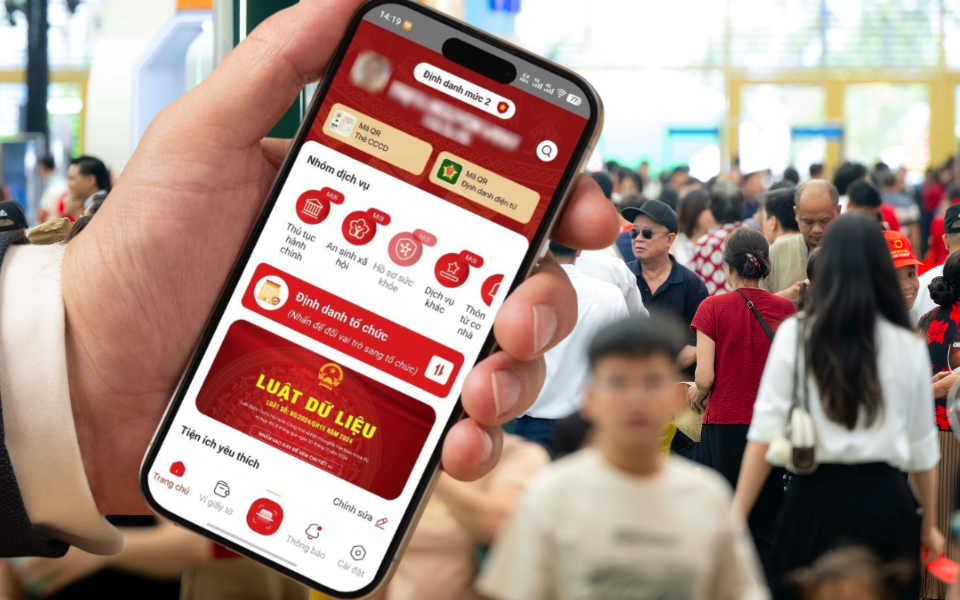 Người già, trẻ nhỏ, người chưa nâng cấp VNeID cấp 2 nhận 100.000 đồng quà Tết Độc lập bằng cách nào?- Ảnh 2. Người già, trẻ nhỏ, người chưa nâng cấp VNeID cấp 2 nhận 100.000 đồng quà Tết Độc lập bằng cách nào?- Ảnh 2.