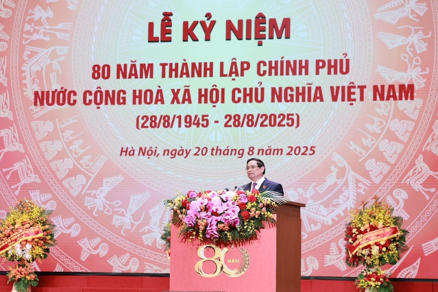 Thủ tướng: "Chính phủ là công bộc của dân, đặt quyền lợi dân lên trên hết thảy"- Ảnh 1.