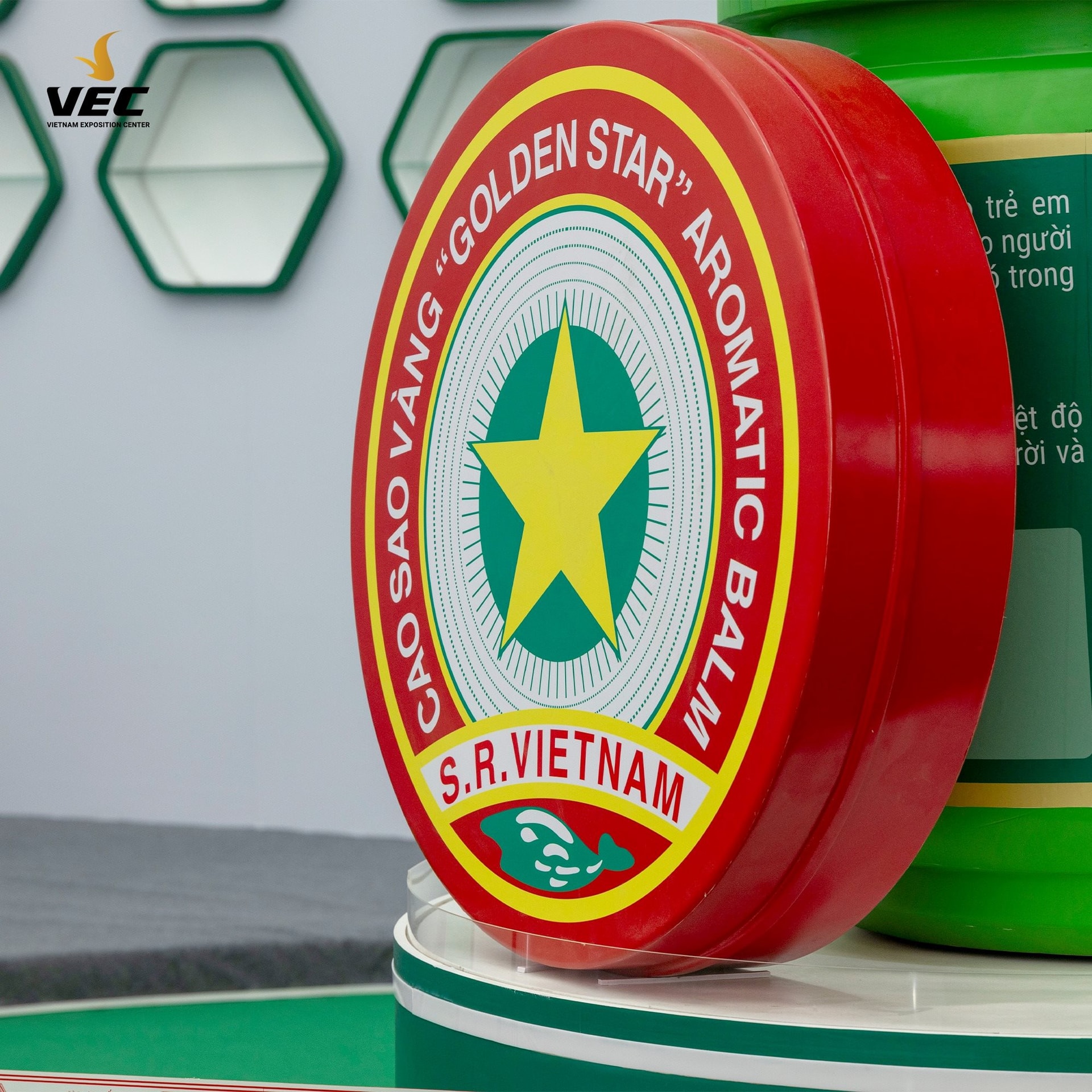 Một mặt hàng “made in Vietnam” có giá 5.000 đồng/ hộp ở nước ta khiến Nga, Nhật, Hàn nhập khẩu hàng loạt- Ảnh 4. Một mặt hàng “made in Vietnam” có giá 5.000 đồng/ hộp ở nước ta khiến Nga, Nhật, Hàn nhập khẩu hàng loạt- Ảnh 4.