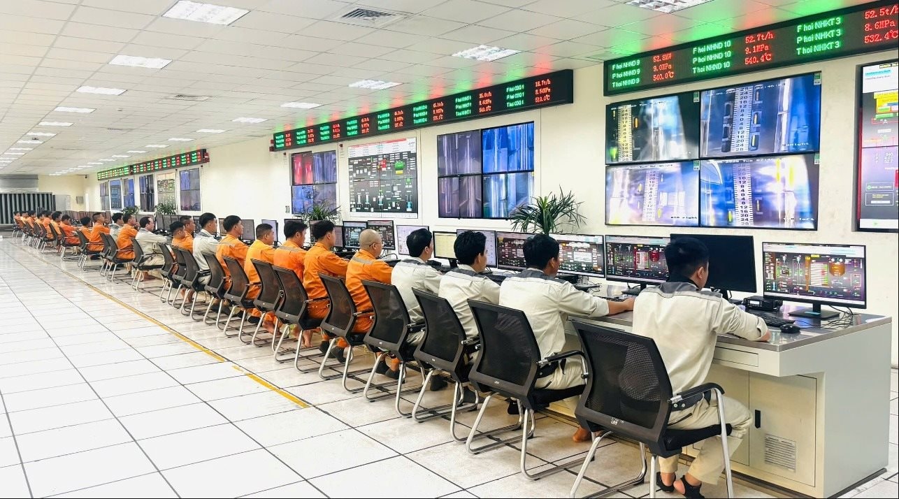 Hòa Phát sản xuất 1,8 tỷ Kwh điện trong 6 tháng, tiết kiệm gần 3.500 tỷ đồng- Ảnh 1.