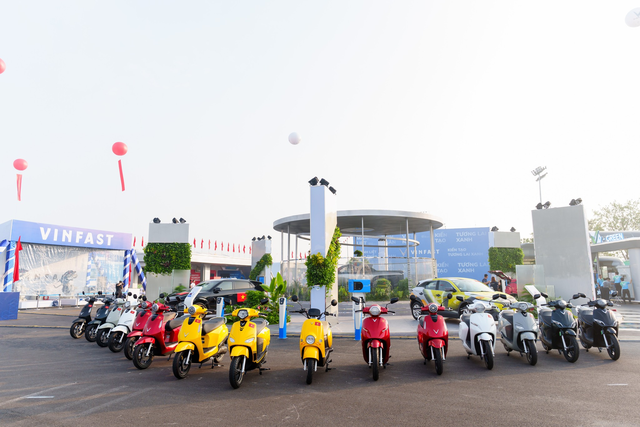 Indonesia có sức mua cao nhất ĐNÁ nhưng VinFast mang xe máy điện tới nước này đầu tiên, đấu loạt hãng lớn- Ảnh 4. Indonesia có sức mua cao nhất ĐNÁ nhưng VinFast mang xe máy điện tới nước này đầu tiên, đấu loạt hãng lớn- Ảnh 4.