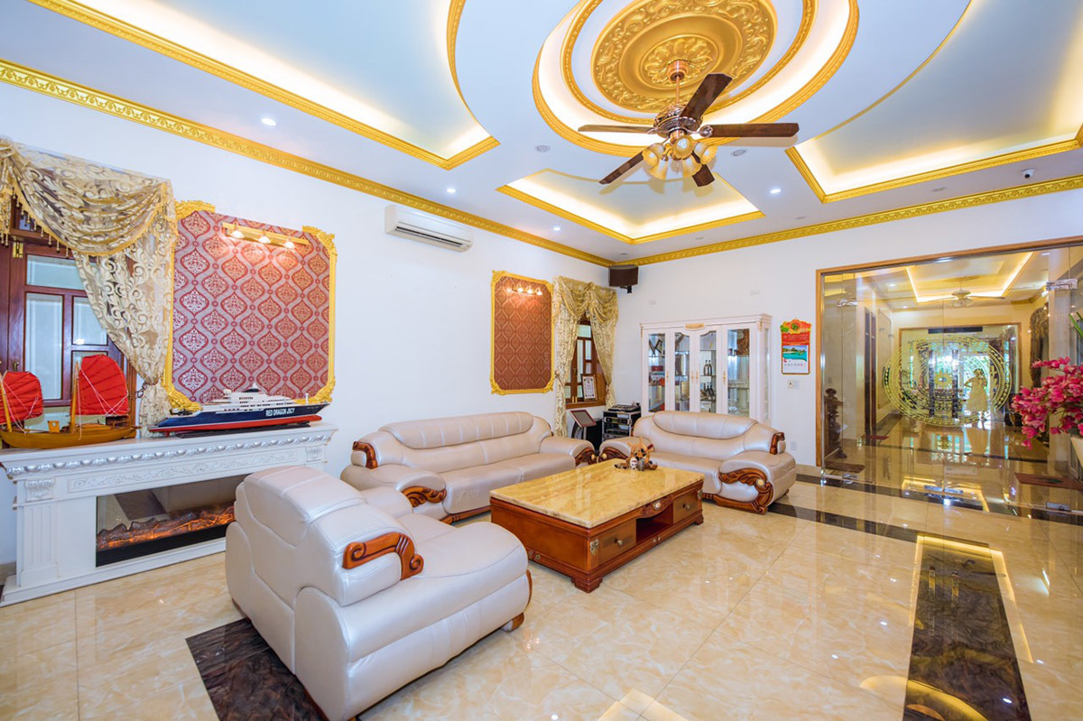 Nữ nghệ sĩ có biệt thự từ TP.HCM ra Hải Phòng, được chồng đại gia yêu chiều, trông con cho đi hát- Ảnh 9. Nữ nghệ sĩ có biệt thự từ TP.HCM ra Hải Phòng, được chồng đại gia yêu chiều, trông con cho đi hát- Ảnh 9.
