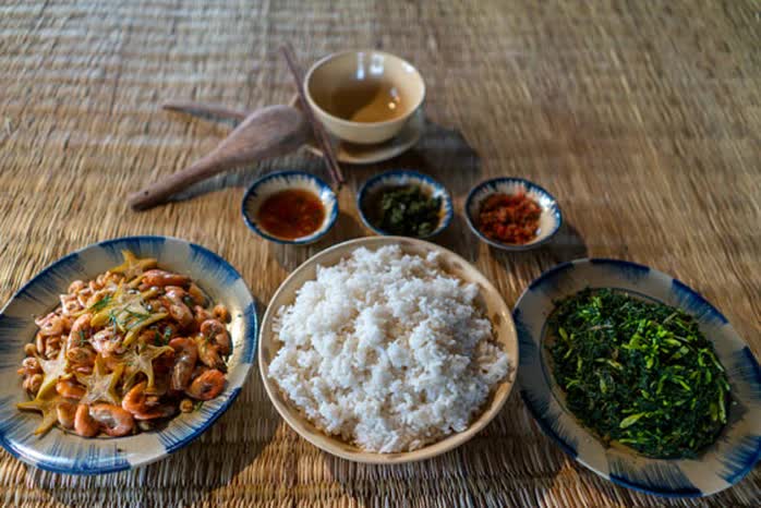Đặc sản Đắk Lắk vừa đắng vừa chát nhưng "Gia đình Haha" lại tấm tắc khen ngon, Giao Heo cũng từng khẳng định: Hương vị không thể tìm thấy ở bất cứ đâu!- Ảnh 1. Đặc sản Đắk Lắk vừa đắng vừa chát nhưng "Gia đình Haha" lại tấm tắc khen ngon, Giao Heo cũng từng khẳng định: Hương vị không thể tìm thấy ở bất cứ đâu!- Ảnh 1.