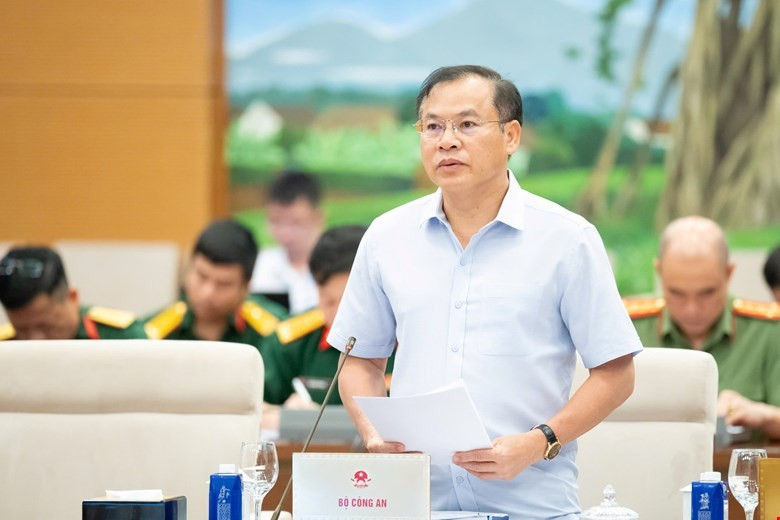 Đề xuất doanh nghiệp cung cấp dịch vụ trên mạng phải định danh địa chỉ IP người dùng- Ảnh 1. Đề xuất doanh nghiệp cung cấp dịch vụ trên mạng phải định danh địa chỉ IP người dùng- Ảnh 1.