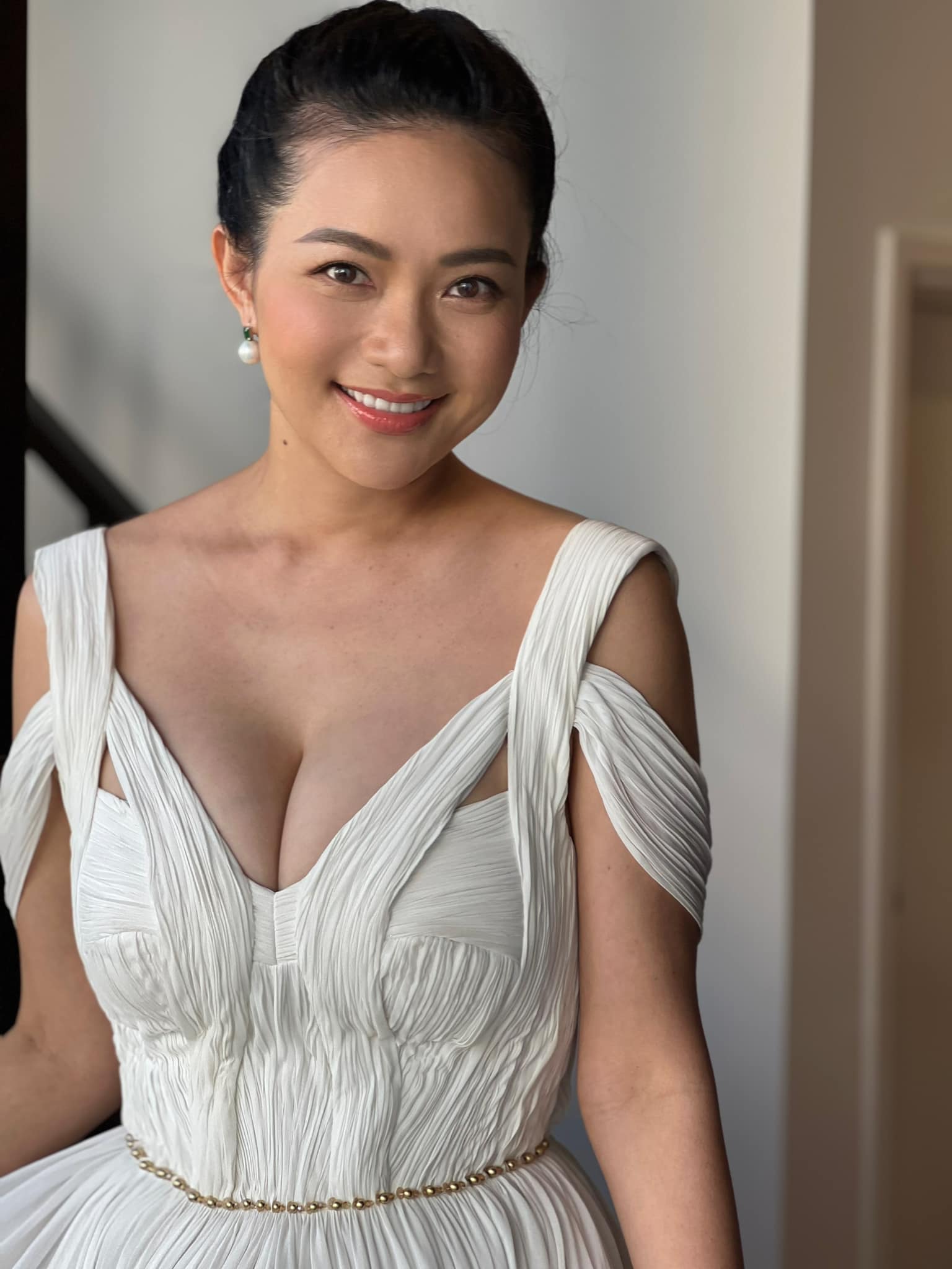 Mỹ nhân Việt được đại gia hơn 26 tuổi tặng biệt thự khắp cả nước, sở hữu tài sản cả 100 tỷ- Ảnh 1. Mỹ nhân Việt được đại gia hơn 26 tuổi tặng biệt thự khắp cả nước, sở hữu tài sản cả 100 tỷ- Ảnh 1.
