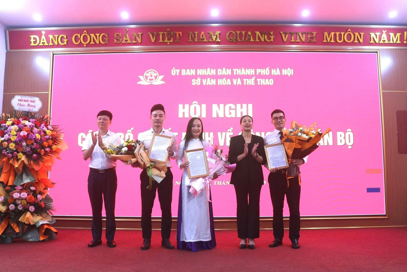 NSND Thu Huyền giữ chức Giám đốc Nhà hát Chèo Hà Nội- Ảnh 1.