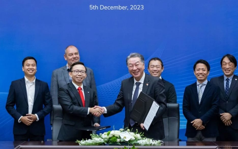 Làn sóng F2 “hiếm có, khó tìm” của tỷ phú Việt: Người SN 2001 vào top giàu nhất sàn chứng khoán, người kế thừa ông Phạm Nhật Vượng giữ vị trí quan trọng ở hệ sinh thái tỷ đô- Ảnh 2. Làn sóng F2 “hiếm có, khó tìm” của tỷ phú Việt: Người SN 2001 vào top giàu nhất sàn chứng khoán, người kế thừa ông Phạm Nhật Vượng giữ vị trí quan trọng ở hệ sinh thái tỷ đô- Ảnh 2.
