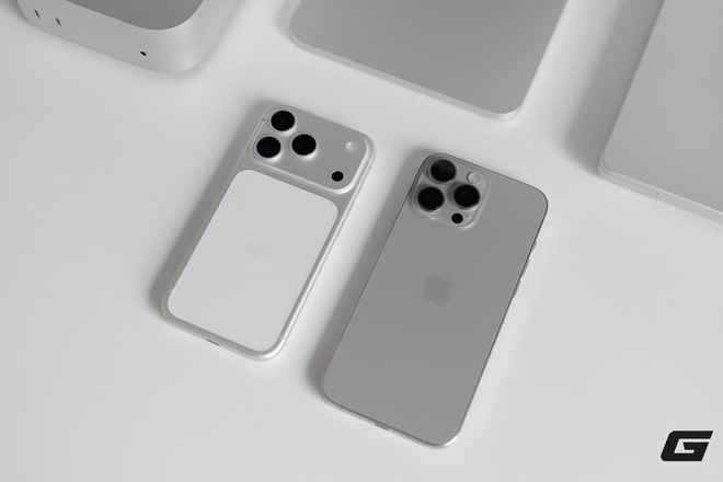 Mở hộp iPhone 17 Pro và iPhone 17 Pro Max chính hãng: Màu cam nổi bật, màu bạc tinh tế, chọn màu nào bây giờ?- Ảnh 13. Mở hộp iPhone 17 Pro và iPhone 17 Pro Max chính hãng: Màu cam nổi bật, màu bạc tinh tế, chọn màu nào bây giờ?- Ảnh 13.