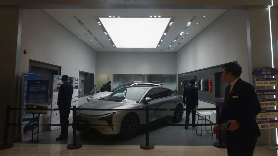 Buồn của thị trường xe điện lớn nhất thế giới: Hàng trăm hãng xe Trung Quốc lần lượt 'bốc hơi', cạnh tranh bào mỏng lợi nhuận, dự đoán còn khốc liệt hơn trong 5 năm tới- Ảnh 2. Buồn của thị trường xe điện lớn nhất thế giới: Hàng trăm hãng xe Trung Quốc lần lượt 'bốc hơi', cạnh tranh bào mỏng lợi nhuận, dự đoán còn khốc liệt hơn trong 5 năm tới- Ảnh 2.