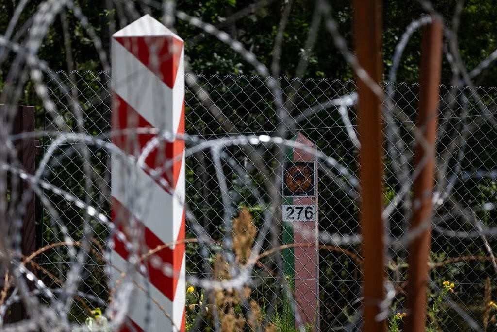 Đột ngột đóng cửa biên giới với đồng minh của Nga, một quốc gia châu Âu 'giáng đòn' vào tuyến thương mại huyết mạch 30 tỷ USD giữa Trung Quốc và EU- Ảnh 1. Đột ngột đóng cửa biên giới với đồng minh của Nga, một quốc gia châu Âu 'giáng đòn' vào tuyến thương mại huyết mạch 30 tỷ USD giữa Trung Quốc và EU- Ảnh 1.