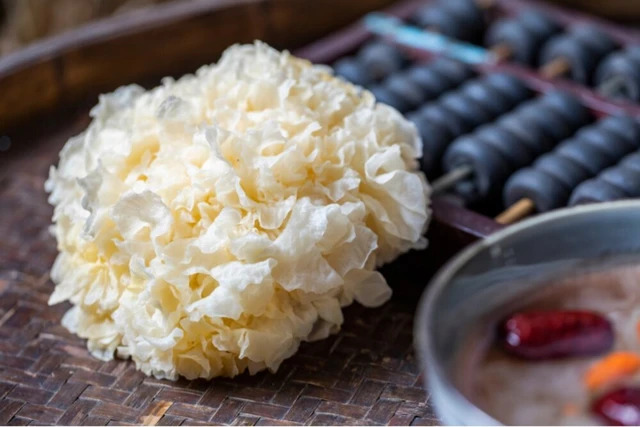 Việt Nam có 1 món được ví như “tổ yến của người nghèo”: Giàu collagen, chị em rất nên ăn để đẹp da, trẻ hoá- Ảnh 2. Việt Nam có 1 món được ví như “tổ yến của người nghèo”: Giàu collagen, chị em rất nên ăn để đẹp da, trẻ hoá- Ảnh 2.