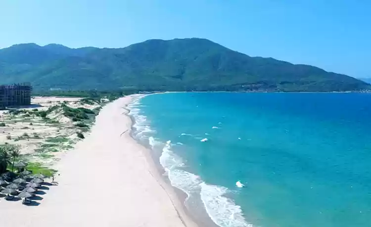 Vịnh biển Việt Nam được vinh danh "tốt nhất thế giới": Du khách nhận xét: Hiếm đâu như ở đây!- Ảnh 2. Vịnh biển Việt Nam được vinh danh "tốt nhất thế giới": Du khách nhận xét: Hiếm đâu như ở đây!- Ảnh 2.