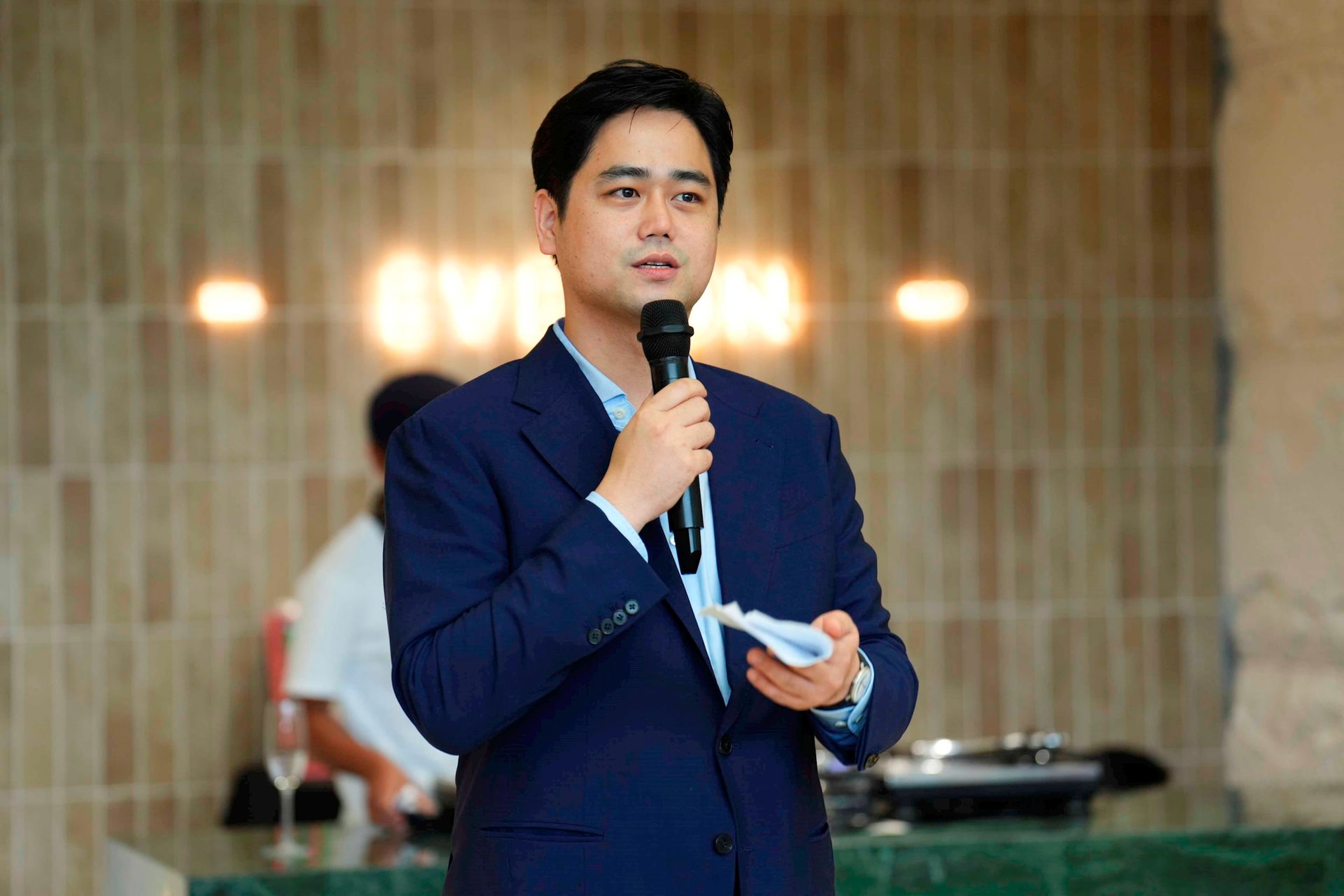 Bắt tay 'gã khổng lồ' sợi vải của Áo, Everpia (EVE) chi lớn cho Flagship Space, chính thức bước vào cuộc đua hàng hiệu 9.000 tỷ của Việt Nam- Ảnh 3. Bắt tay 'gã khổng lồ' sợi vải của Áo, Everpia (EVE) chi lớn cho Flagship Space, chính thức bước vào cuộc đua hàng hiệu 9.000 tỷ của Việt Nam- Ảnh 3.