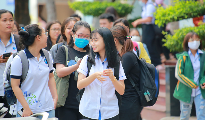 Lịch nghỉ Tết Nguyên đán 2026 của nhiều trường đại học tại TP.HCM- Ảnh 1.