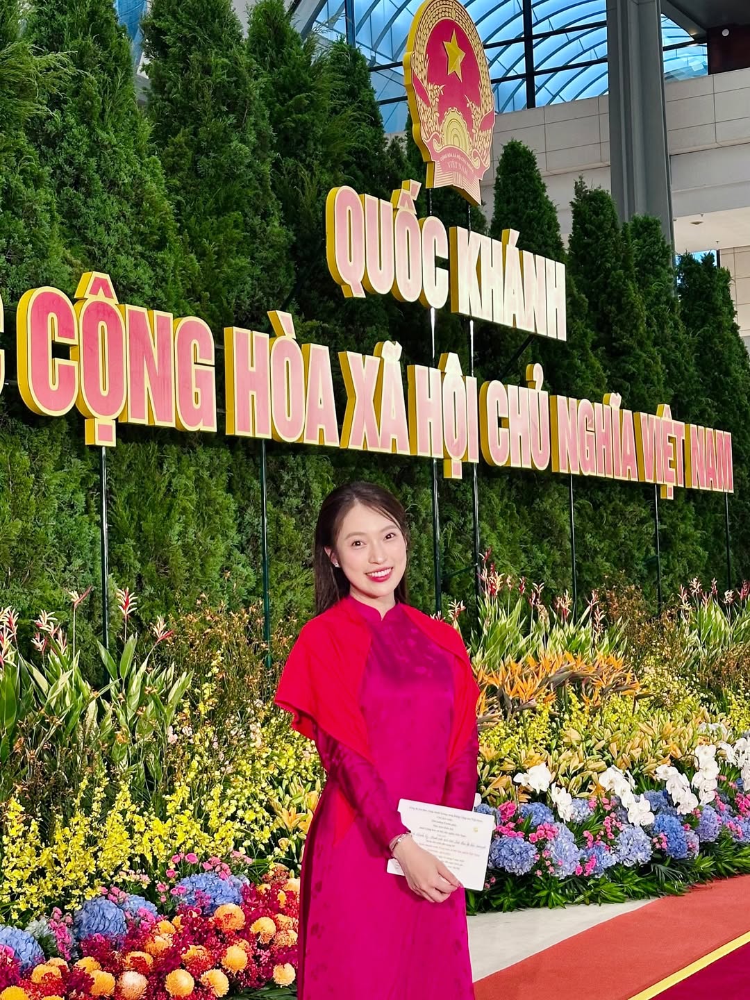 Ai sướng như Khánh Vy!- Ảnh 3. Ai sướng như Khánh Vy!- Ảnh 3.