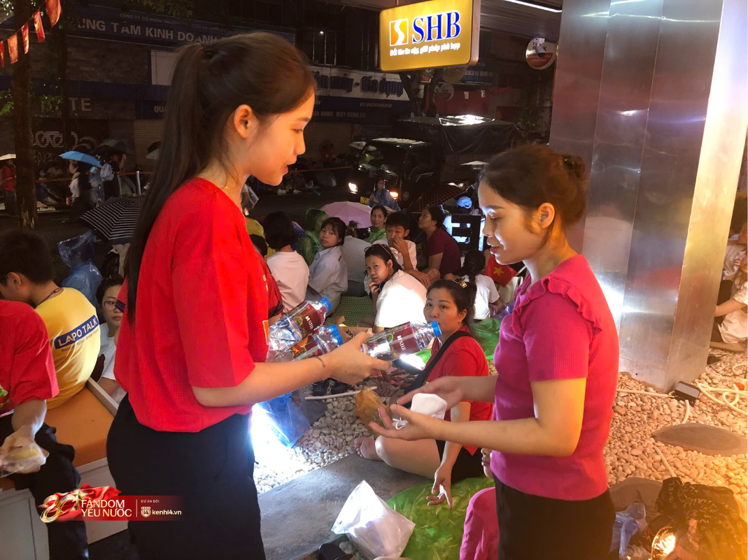 Tổng duyệt cỡ này, chính thức cỡ nào: Hàng nghìn hình ảnh đẹp quân dân đoàn kết một lòng, trái tim cả nước reo vang- Ảnh 11. Tổng duyệt cỡ này, chính thức cỡ nào: Hàng nghìn hình ảnh đẹp quân dân đoàn kết một lòng, trái tim cả nước reo vang- Ảnh 11.