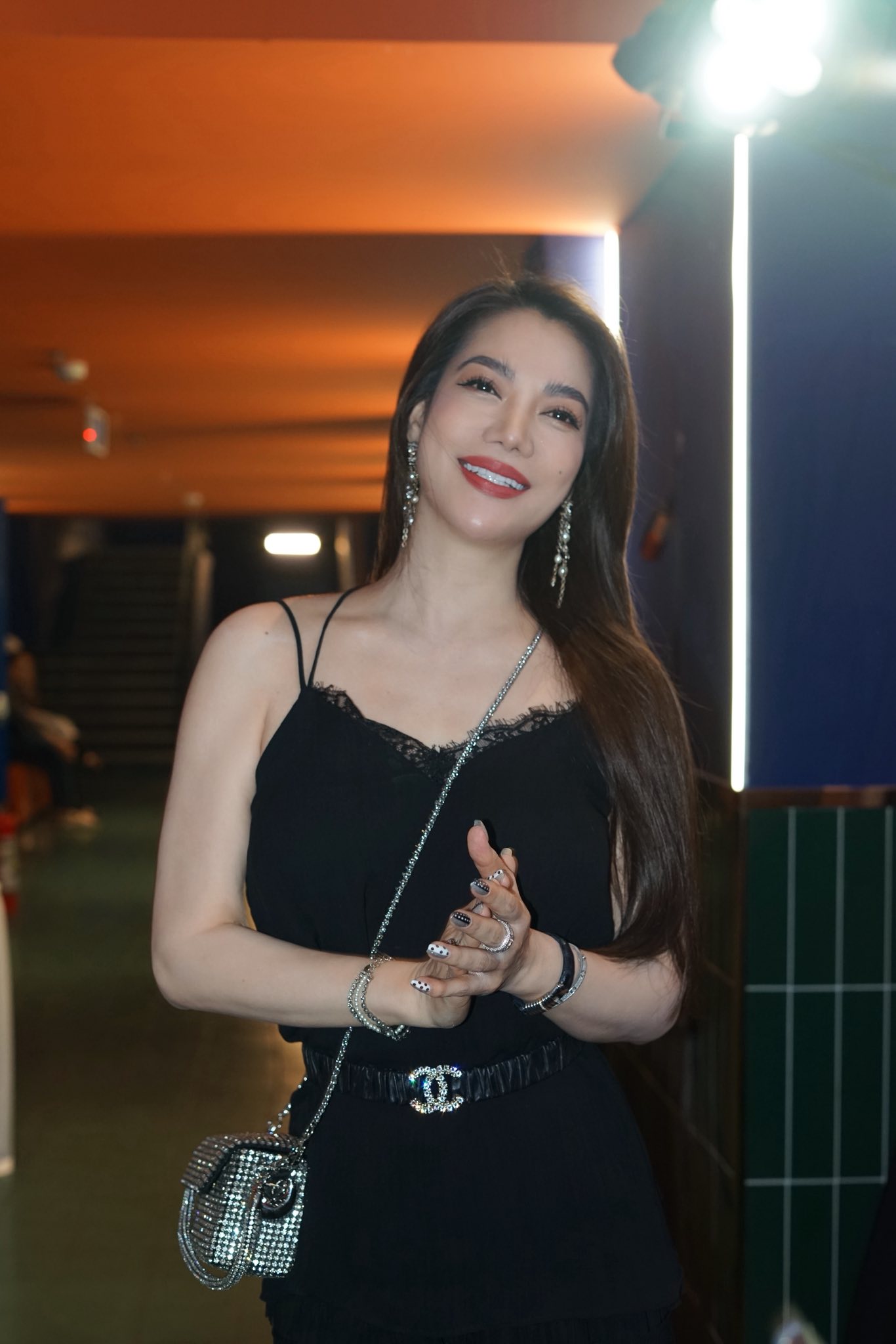 U50 Trương Ngọc Ánh vẫn có rãnh bụng săn chắc: Rất chăm tập 2 bộ môn, bộ môn thứ 2 đang khiến cả thế giới "điên đảo"- Ảnh 5. U50 Trương Ngọc Ánh vẫn có rãnh bụng săn chắc: Rất chăm tập 2 bộ môn, bộ môn thứ 2 đang khiến cả thế giới "điên đảo"- Ảnh 5.