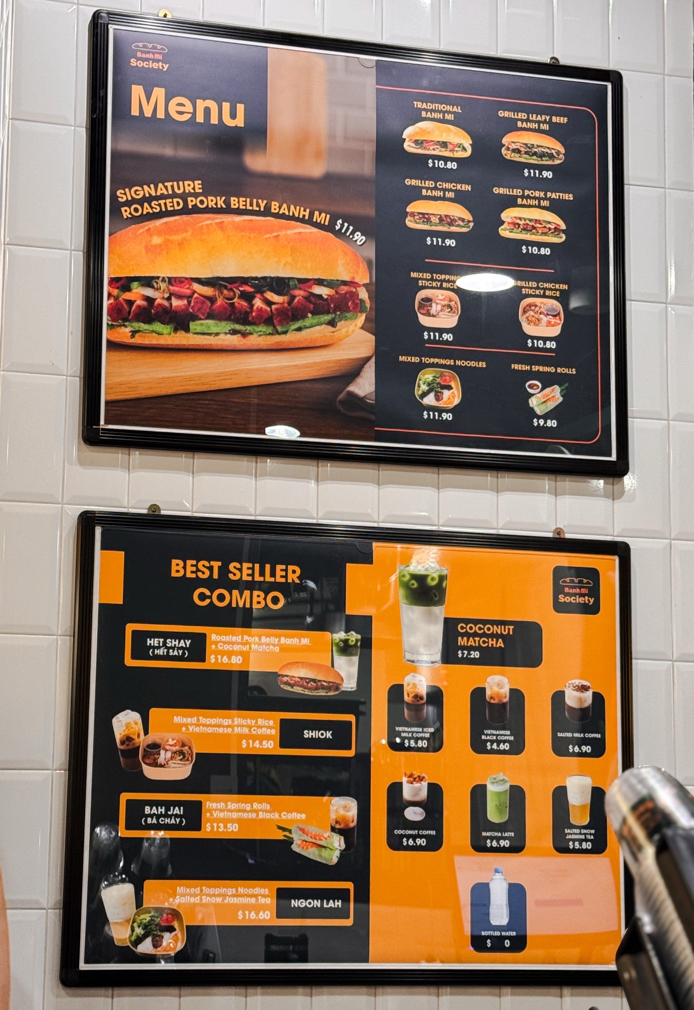 Nữ Giám đốc người Việt bỏ Google, mở tiệm bánh mì tại Singapore: "Bạn bè ai cũng sốc nhưng với tôi – đã đến lúc làm điều gì đó mới"- Ảnh 5. Nữ Giám đốc người Việt bỏ Google, mở tiệm bánh mì tại Singapore: "Bạn bè ai cũng sốc nhưng với tôi – đã đến lúc làm điều gì đó mới"- Ảnh 5.