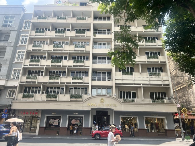 DN liên quan Trương Mỹ Lan nắm trong tay loạt khách sạn đắc địa bậc nhất Hà Nội và Tp.HCM đã lỗ luỹ kế 3.100 tỷ, “gánh” khoản nợ 9.000 tỷ đồng- Ảnh 4. DN liên quan Trương Mỹ Lan nắm trong tay loạt khách sạn đắc địa bậc nhất Hà Nội và Tp.HCM đã lỗ luỹ kế 3.100 tỷ, “gánh” khoản nợ 9.000 tỷ đồng- Ảnh 4.