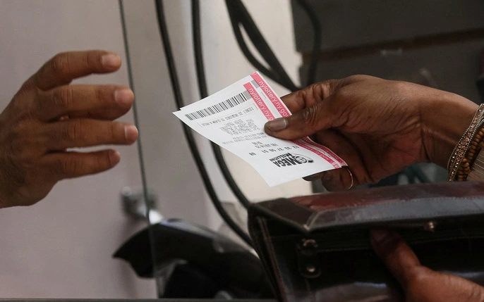 Người đàn ông trúng xổ số độc đắc 22 tỷ đồng, lúc đến đổi thưởng bị đại lý từ chối, tòa tuyên bố: “Người mua phải trả 207 triệu đồng”- Ảnh 1. Người đàn ông trúng xổ số độc đắc 22 tỷ đồng, lúc đến đổi thưởng bị đại lý từ chối, tòa tuyên bố: “Người mua phải trả 207 triệu đồng”- Ảnh 1.