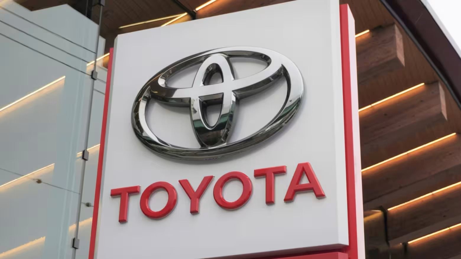 Nikkei: Toyota rót 9.000 tỷ sản xuất xe hybrid tại Việt Nam- Ảnh 1. Nikkei: Toyota rót 9.000 tỷ sản xuất xe hybrid tại Việt Nam- Ảnh 1.