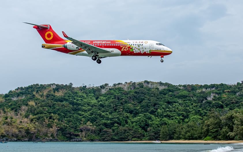 Reuters: Vietjet ngừng khai thác máy bay COMAC do Trung Quốc sản xuất- Ảnh 2. Reuters: Vietjet ngừng khai thác máy bay COMAC do Trung Quốc sản xuất- Ảnh 2.