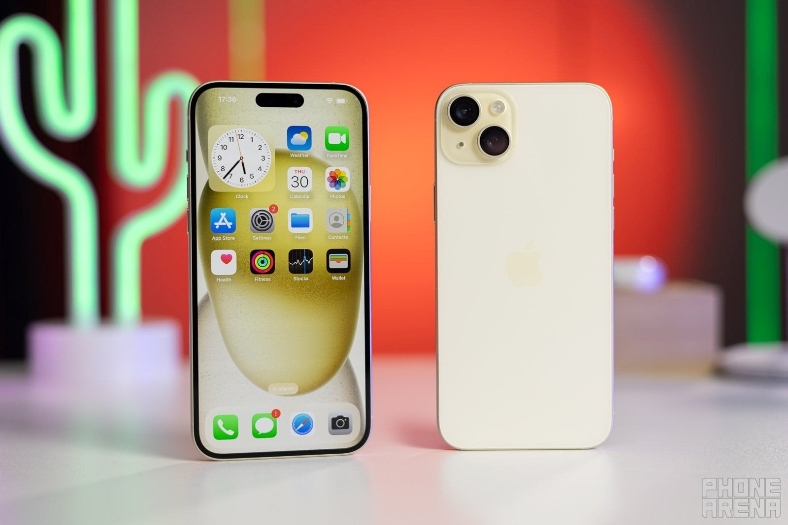 iPhone 15, 15 Plus bất ngờ tăng giá tại Việt Nam- Ảnh 1. iPhone 15, 15 Plus bất ngờ tăng giá tại Việt Nam- Ảnh 1.