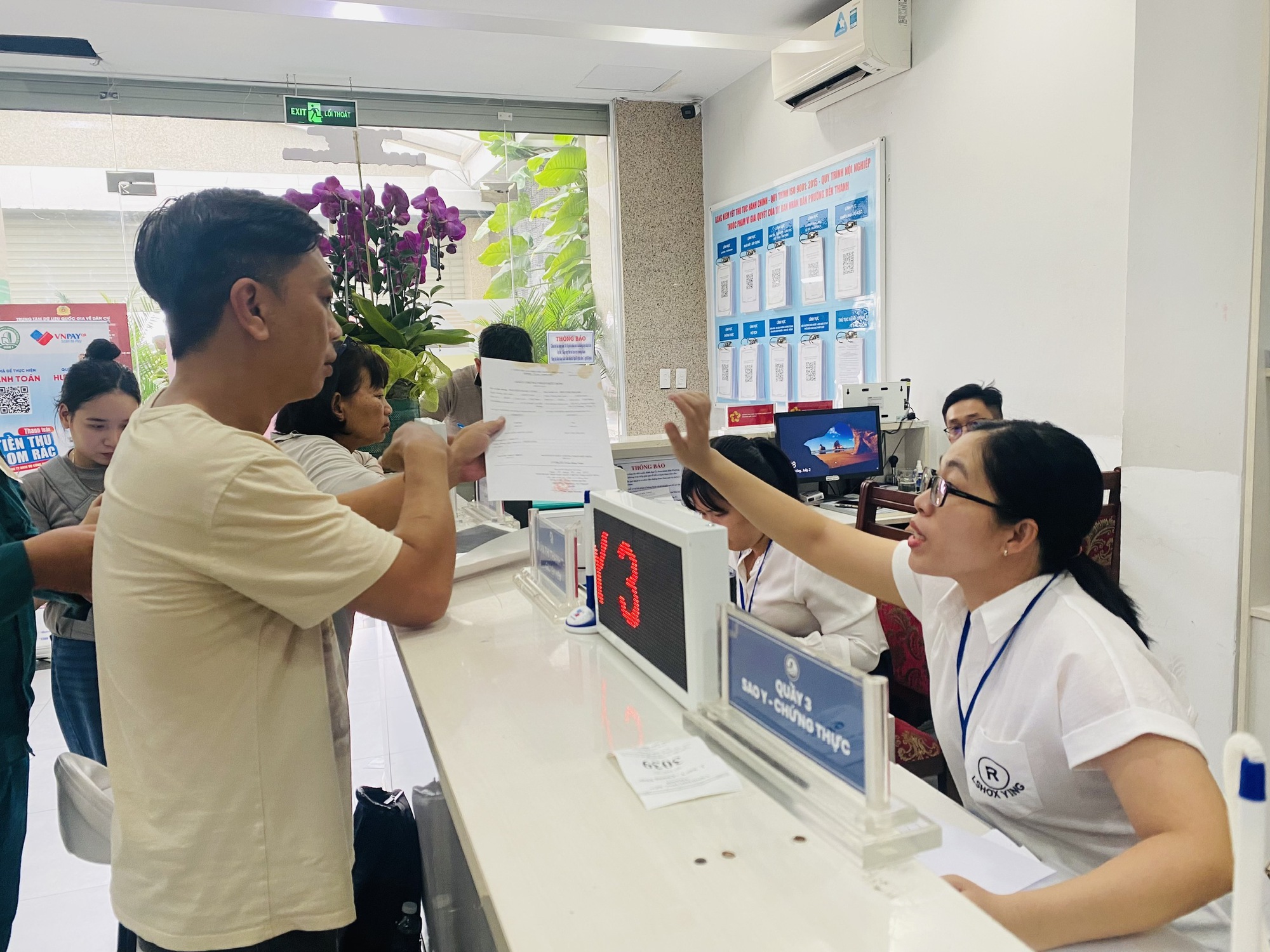 Nhiều đề xuất của TP HCM lên Trung ương liên quan công chức cấp xã- Ảnh 1. Nhiều đề xuất của TP HCM lên Trung ương liên quan công chức cấp xã- Ảnh 1.