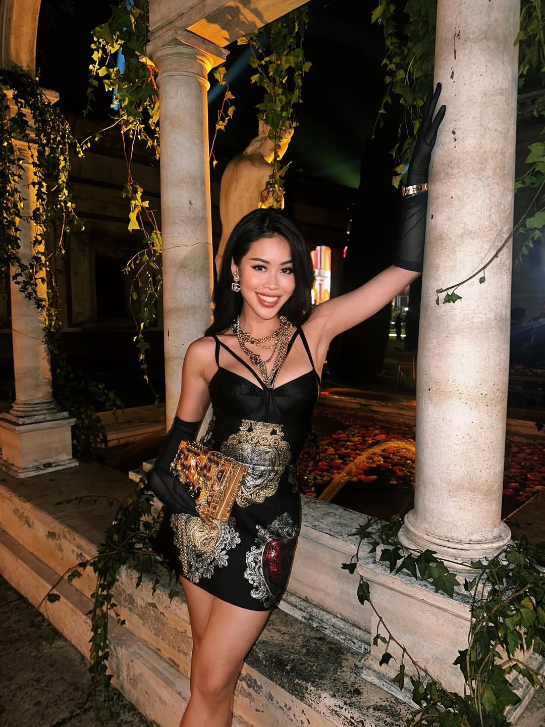 Những chuyến du lịch triệu đô của Tiên Nguyễn- Ảnh 2.