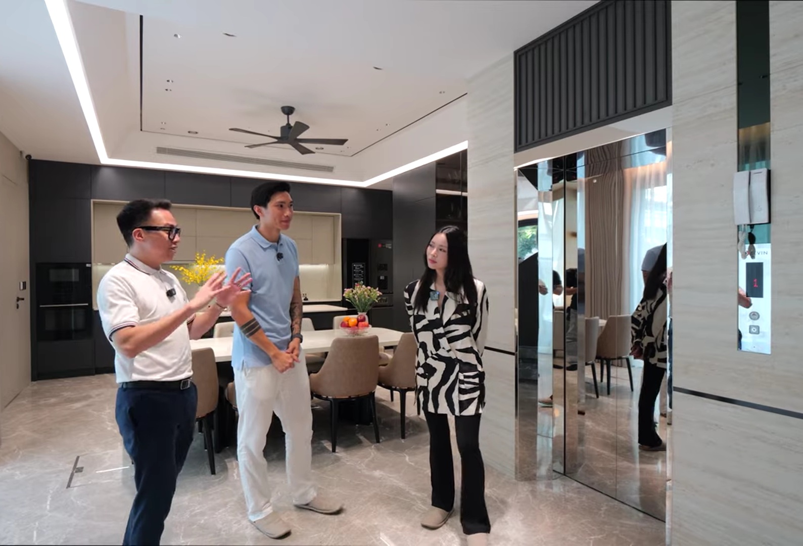 Đoàn Văn Hậu nói lý do tậu biệt thự 2 mặt tiền 142m2 vài chục tỷ ở Hà Nội- Ảnh 3. Đoàn Văn Hậu nói lý do tậu biệt thự 2 mặt tiền 142m2 vài chục tỷ ở Hà Nội- Ảnh 3.