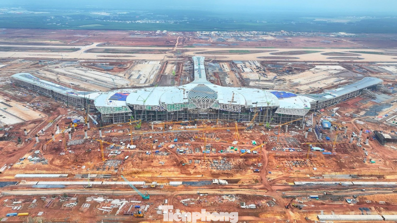 Đề xuất kết nối sân bay Tân Sơn Nhất - Long Thành bằng metro- Ảnh 1. Đề xuất kết nối sân bay Tân Sơn Nhất - Long Thành bằng metro- Ảnh 1.