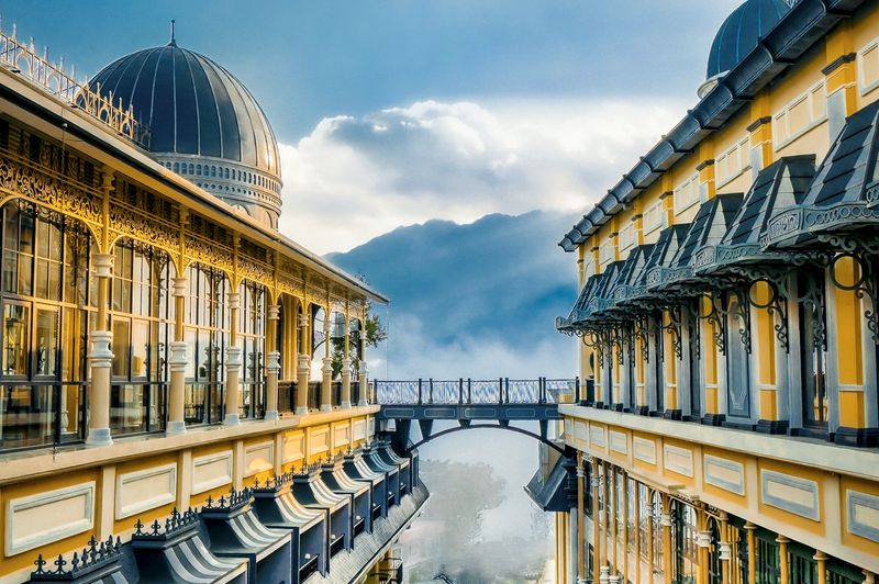 Lần đầu tiên 13 khách sạn, resort Việt Nam lần đầu được vinh danh Michelin Key: Khách sạn duy nhất sở hữu 3 nhà hàng đạt sao Michelin tiếp tục đứng đầu danh sách- Ảnh 4. Lần đầu tiên 13 khách sạn, resort Việt Nam lần đầu được vinh danh Michelin Key: Khách sạn duy nhất sở hữu 3 nhà hàng đạt sao Michelin tiếp tục đứng đầu danh sách- Ảnh 4.