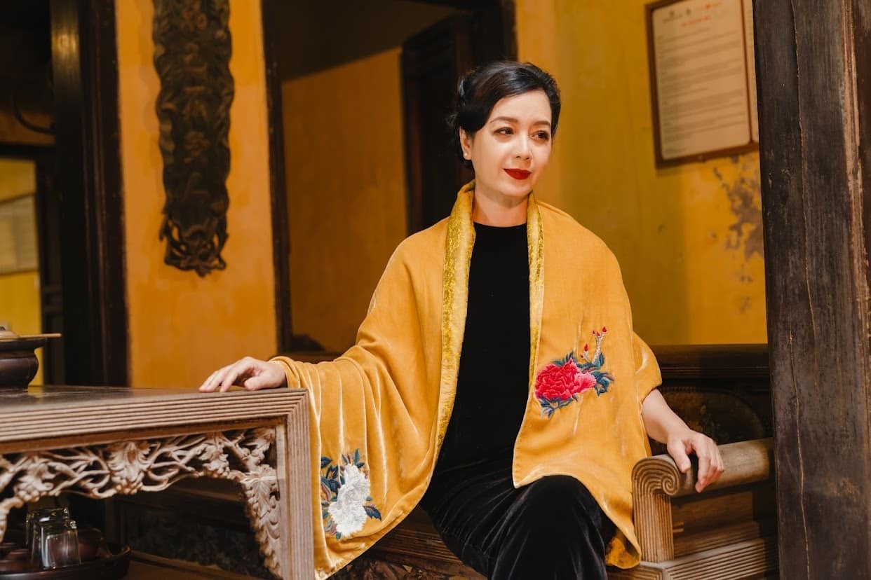 NSƯT Chiều Xuân gương mặt tươi trẻ, vóc dáng nuột nà chứng minh U60 chỉ là con số: Rất thích làm 2 việc để giữ gìn vẻ đẹp không tuổi- Ảnh 1.