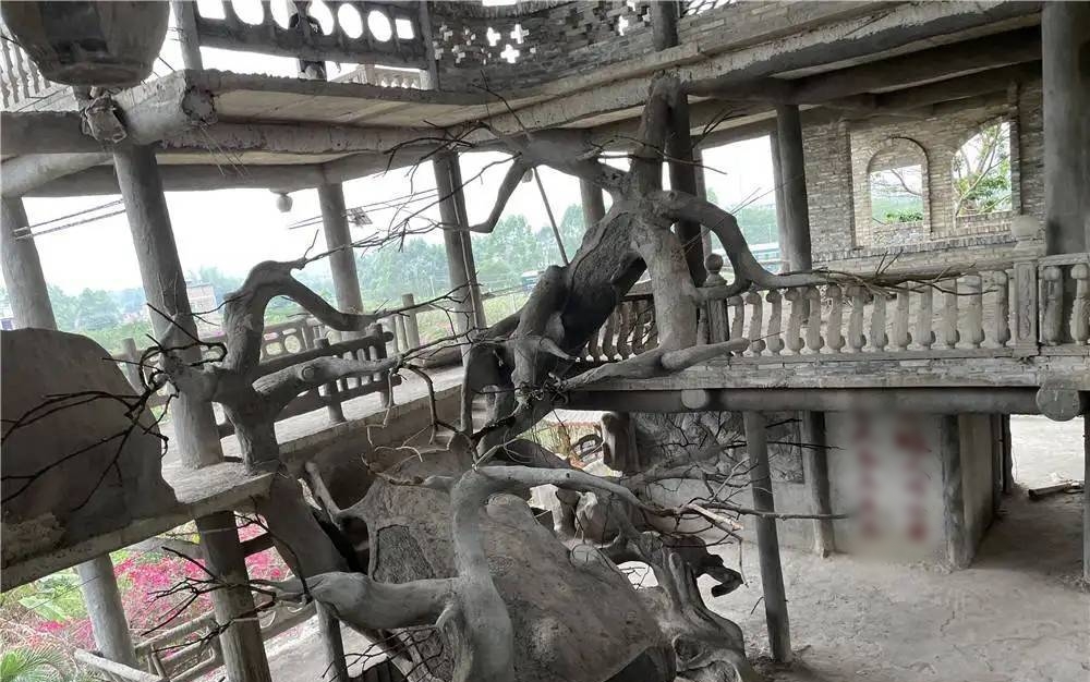 Bên trong "biệt thự điên" 51 tỷ, cao 30m, xây theo trí tưởng tượng suốt 10 năm của một nông dân Trung Quốc- Ảnh 6. Bên trong "biệt thự điên" 51 tỷ, cao 30m, xây theo trí tưởng tượng suốt 10 năm của một nông dân Trung Quốc- Ảnh 6.