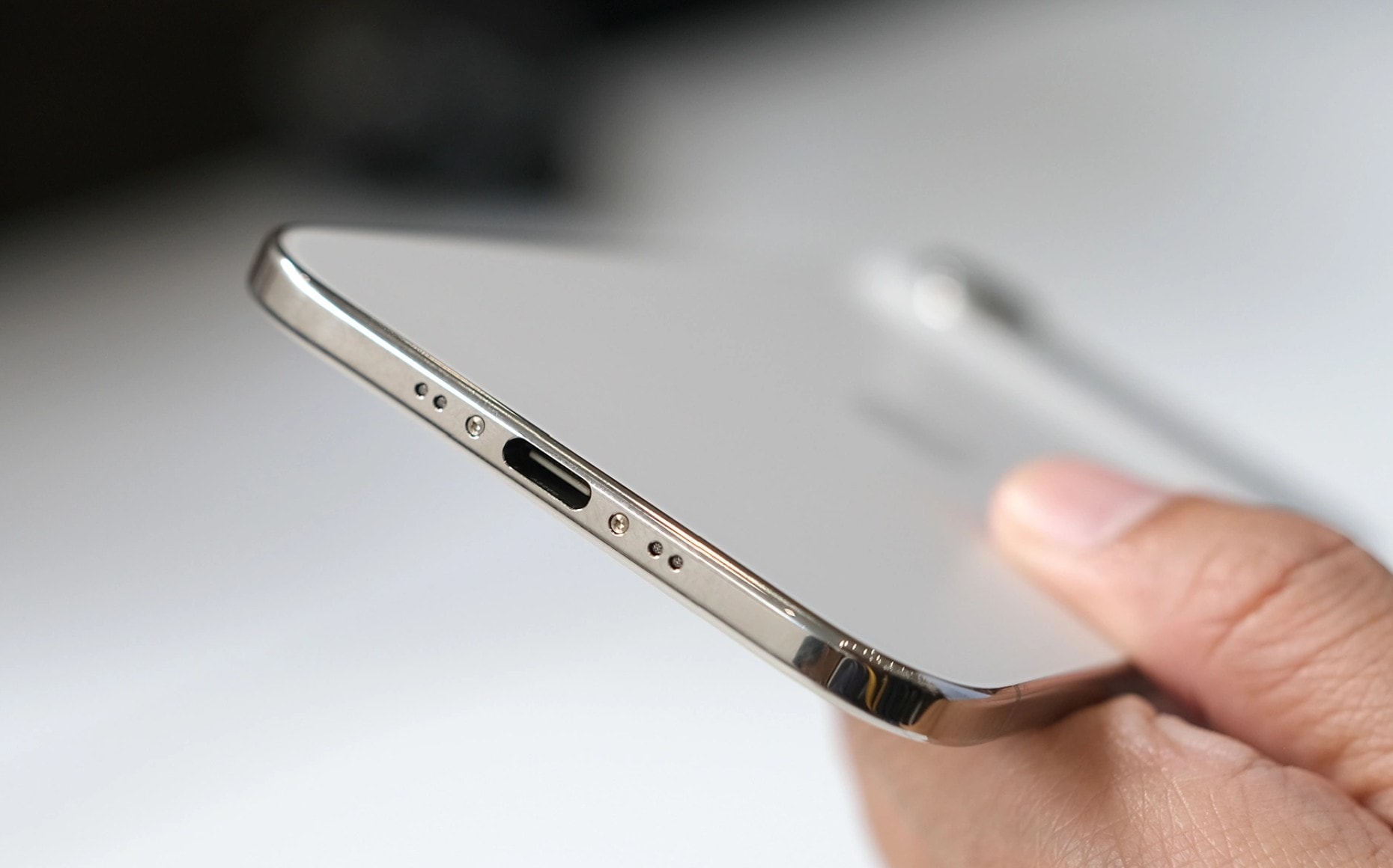 Dân tình giành giật iPhone 17 Pro Max, còn iPhone Air thì bị Dân tình giành giật iPhone 17 Pro Max, còn iPhone Air thì bị