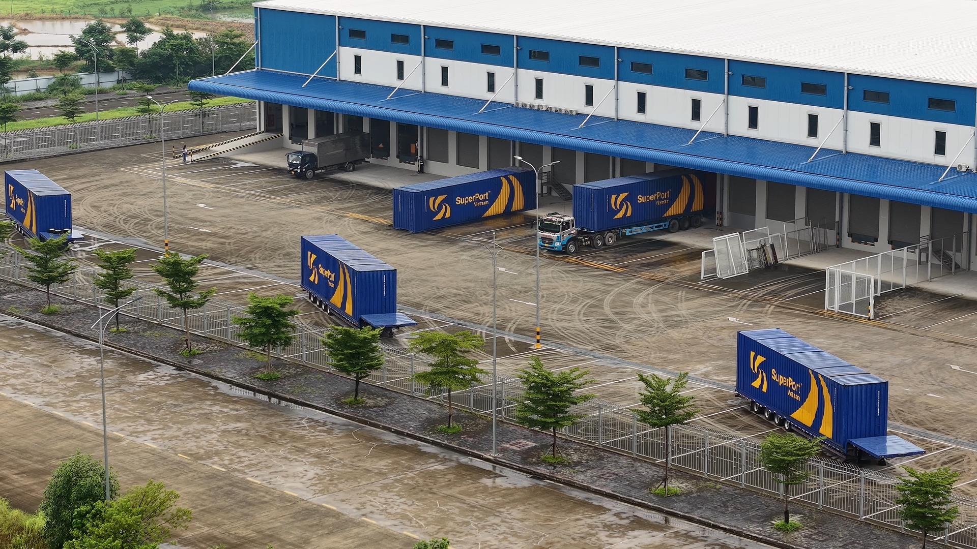 “Siêu cảng” logistics thông minh của Bầu Hiển chính thức kích hoạt kho hàng không kéo dài - Ảnh 2. “Siêu cảng” logistics thông minh của Bầu Hiển chính thức kích hoạt kho hàng không kéo dài - Ảnh 2.