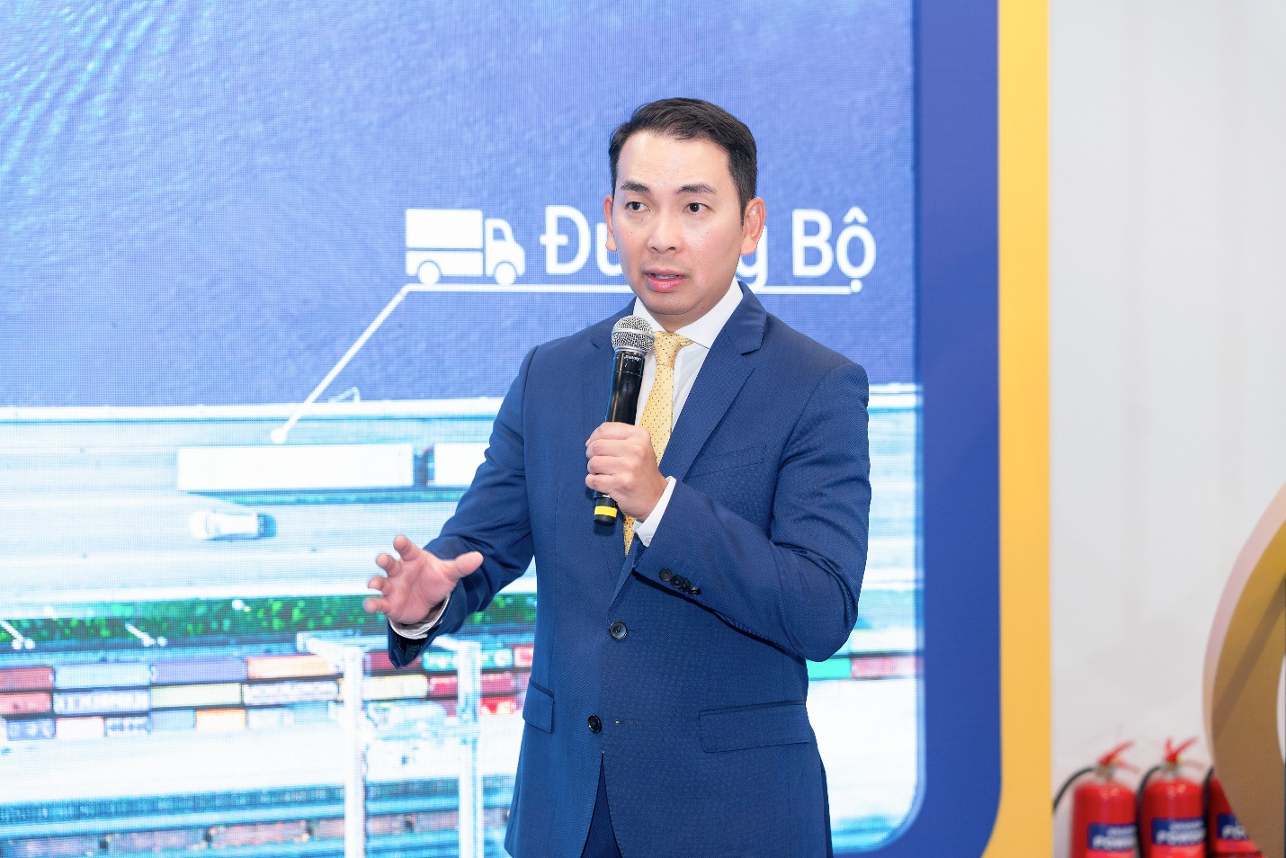 Việt Nam SuperPort™ - Biểu tượng logistics thông minh ASEAN- Ảnh 4. Việt Nam SuperPort™ - Biểu tượng logistics thông minh ASEAN- Ảnh 4.