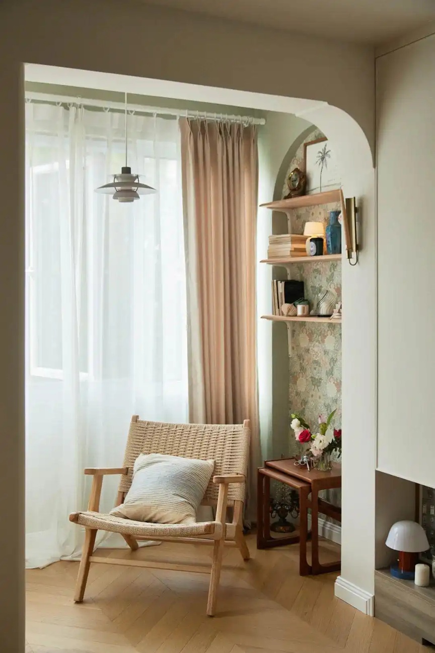 Căn hộ 42m2 gây sốt của cô gái sống 1 mình: Không TV, không bàn trà nhưng ai cũng phải thừa nhận đây là cuộc sống mơ ước- Ảnh 6. Căn hộ 42m2 gây sốt của cô gái sống 1 mình: Không TV, không bàn trà nhưng ai cũng phải thừa nhận đây là cuộc sống mơ ước- Ảnh 6.