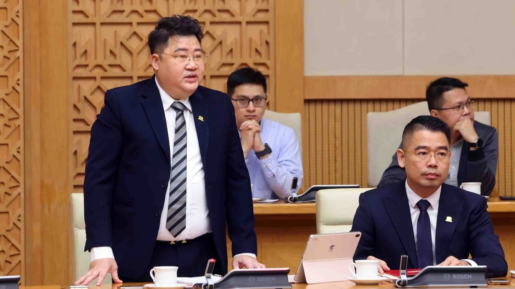 Sau tham vọng đường sắt 67 tỷ USD, doanh nghiệp 70 nhân sự tiếp tục đề xuất làm bệnh viện nghìn tỷ ở Phú Thọ- Ảnh 2.