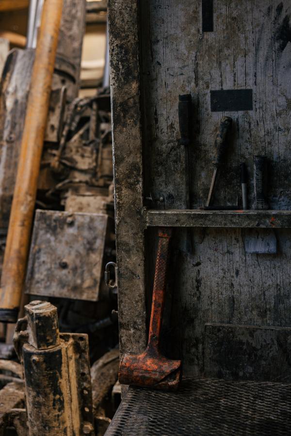 Hứng đòn đau vì Trung Quốc chặn mặt hàng Mỹ không thể sản xuất dù chỉ 1 gram, người dân bỏ qua cả vàng để săn lùng kho báu: Liệu có thoát phụ thuộc Bắc Kinh?- Ảnh 12.