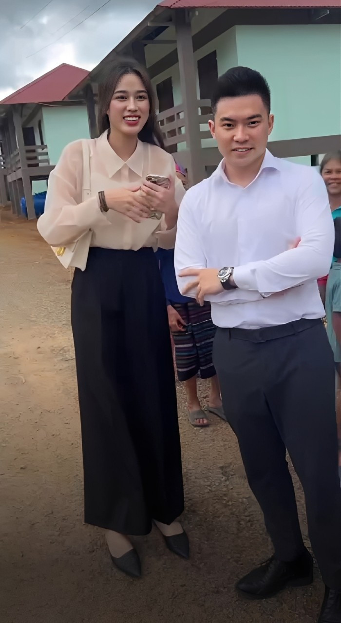 Không ngờ TGĐ Tập đoàn Sơn Hải và Đỗ Hà lại xuất hiện ở nơi này sau đám cưới- Ảnh 5.