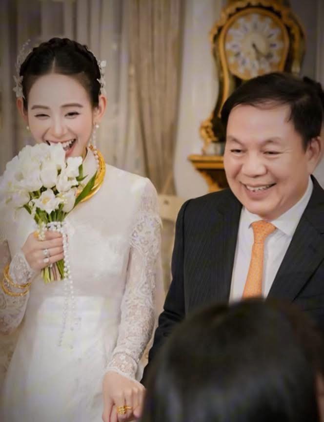 Bên trong biệt thự xa hoa Hương Liên sống trước khi về làm dâu cựu Chủ tịch tập đoàn- Ảnh 12.