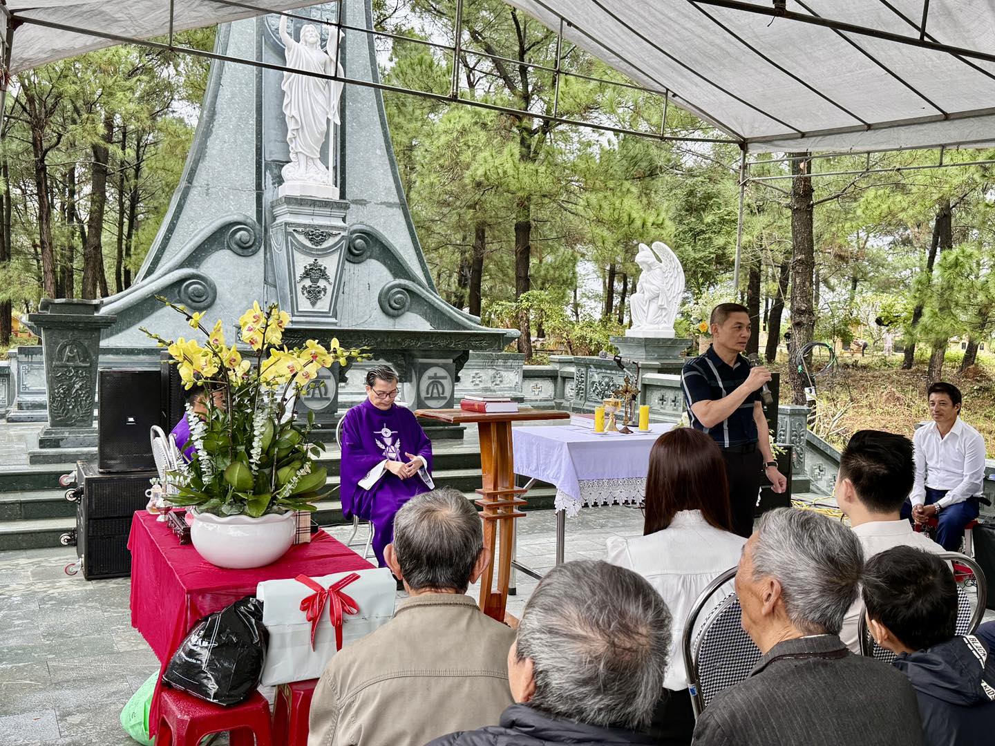 Không ngờ TGĐ Tập đoàn Sơn Hải và Đỗ Hà lại xuất hiện ở nơi này sau đám cưới- Ảnh 3.