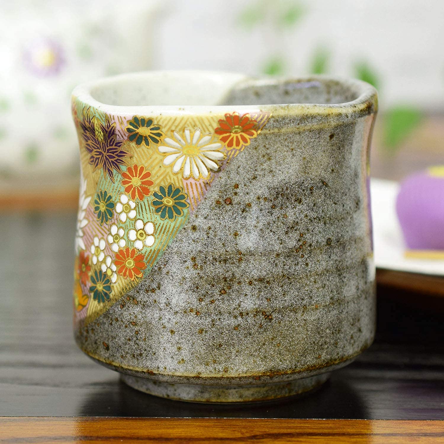 Tại sao người Nhật uống trà bằng chén không quai?- Ảnh 2. Tại sao người Nhật uống trà bằng chén không quai?- Ảnh 2.