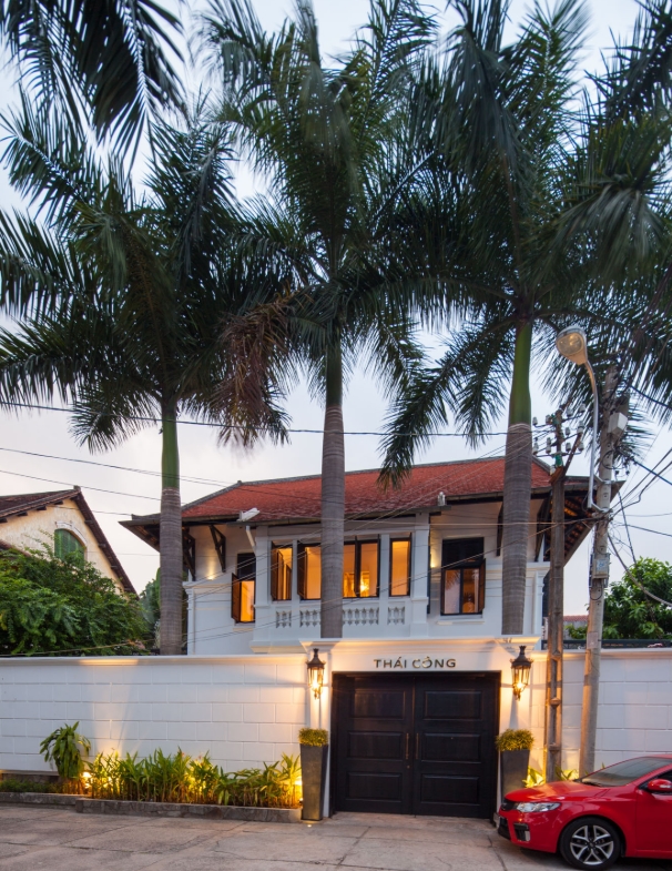 Bên trong căn nhà cổ hơn 100 năm của Quách Thái Công ở khu "đất vàng" TP.HCM- Ảnh 2.