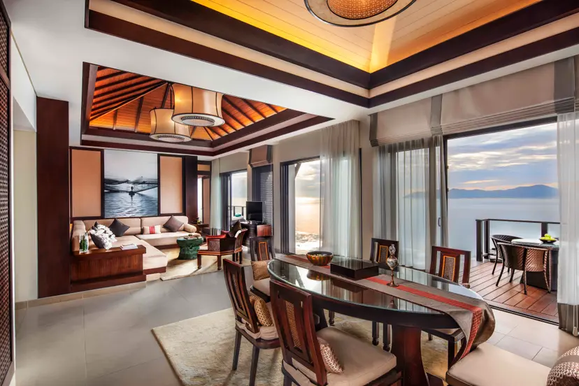 Khu nghỉ vừa được Michelin vinh danh, nằm bên rìa “vịnh biển đẹp nhất Việt Nam”, giá phòng gây bất ngờ- Ảnh 11. Khu nghỉ vừa được Michelin vinh danh, nằm bên rìa “vịnh biển đẹp nhất Việt Nam”, giá phòng gây bất ngờ- Ảnh 11.